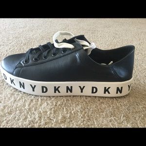 dkny banson sneaker